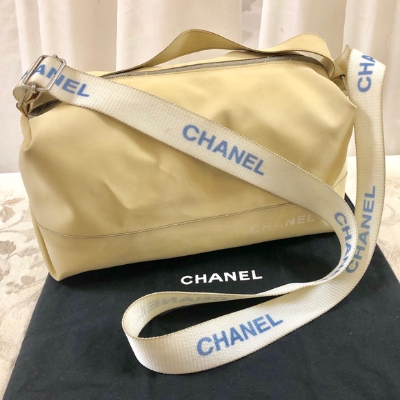 ❌SOLD!Chanel Sport Messenger/ crossbody Bag - Picture 2 of 8